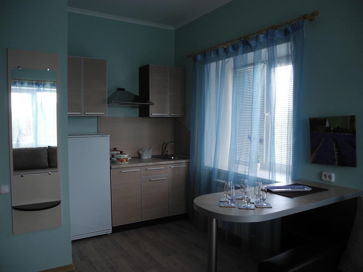 Hotel Falvarak Braszlav Kültér fotó