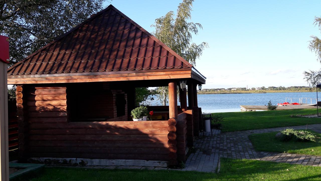 Hotel Falvarak Braszlav Kültér fotó